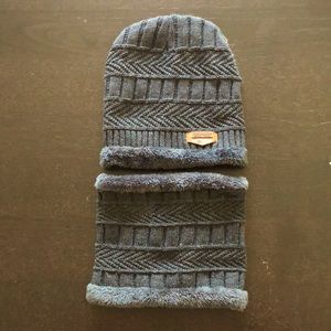 Fur lined beanie and neck gaiter